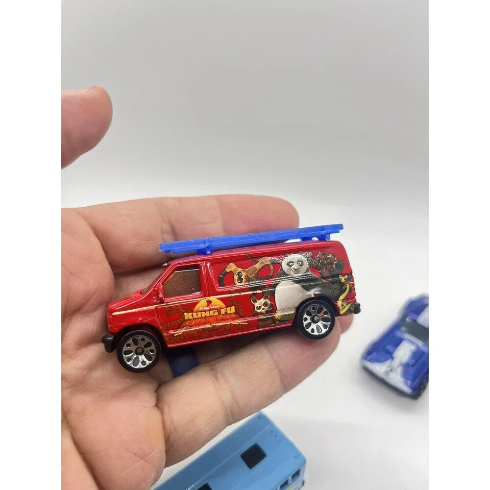 Lot of 10 Die Cast Cars